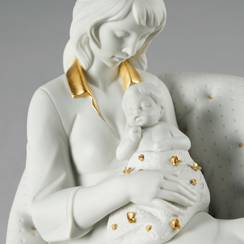 Statua madre e figlio