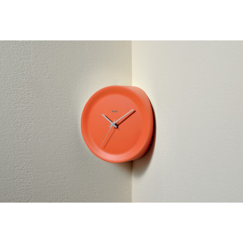 ora in,orologio angolo arancio